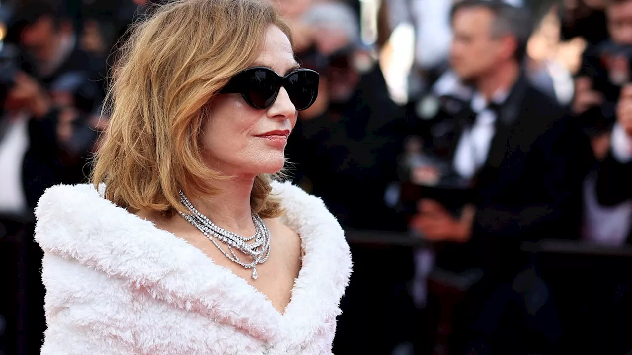 L'actrice Isabelle Huppert recevra le Prix Lumière 2024 lors du prochain festival de cinéma de Lyon