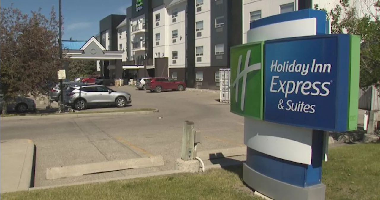 Alberta family faces hotel heartbreak over jacked-up Stampede booking: ‘It’s deceptive’