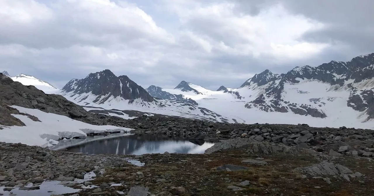 Deutscher Alpinist stirbt bei 200-Meter-Sturz in Tirol