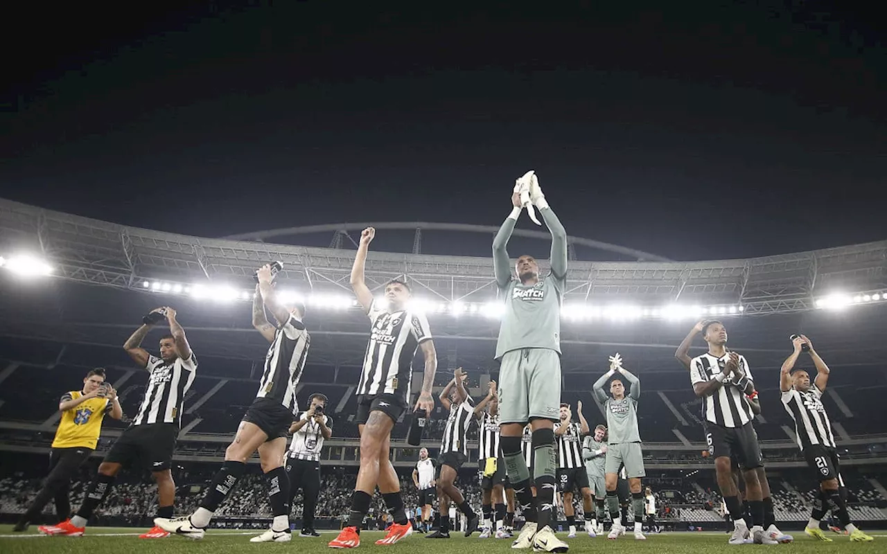 Botafogo terá retornos importantes para clássico com o Vasco