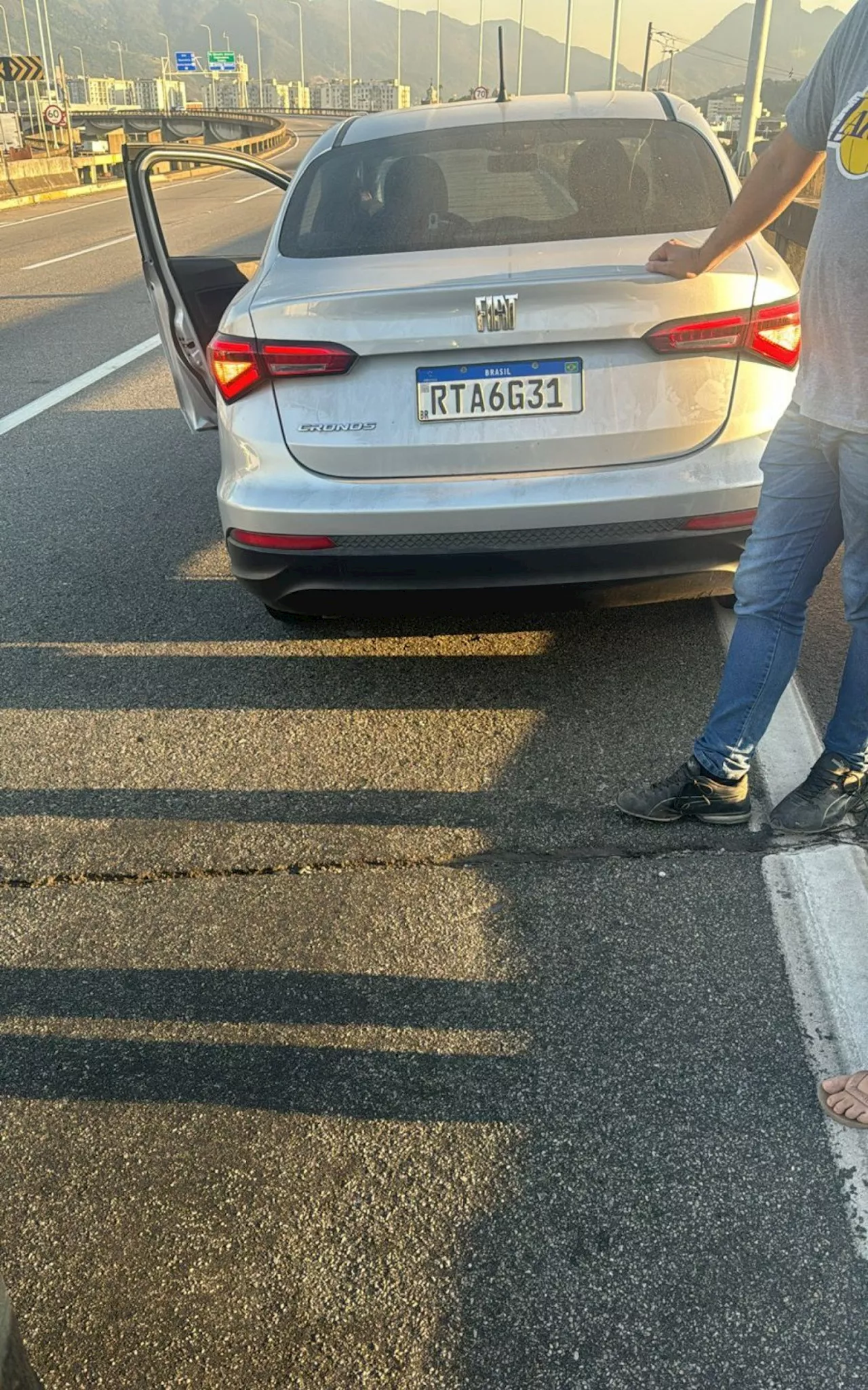 Carro clonado é apreendido na Ponte com apoio do cercamento eletrônico
