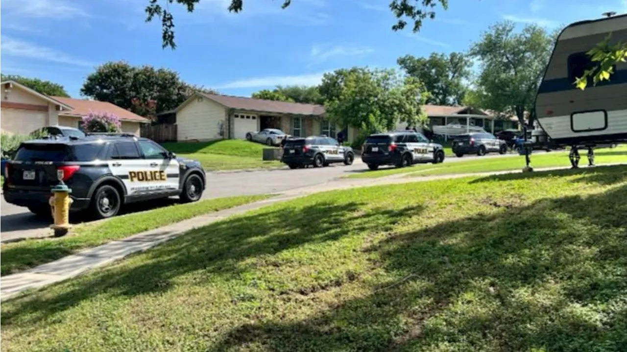 Police working to remove suspected squatters seen on security cameras inside vacant home