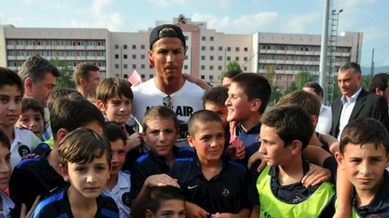 Ein Gruppenbild aus 2013: Die besondere Geschichte zwischen Ronaldo und Georgien