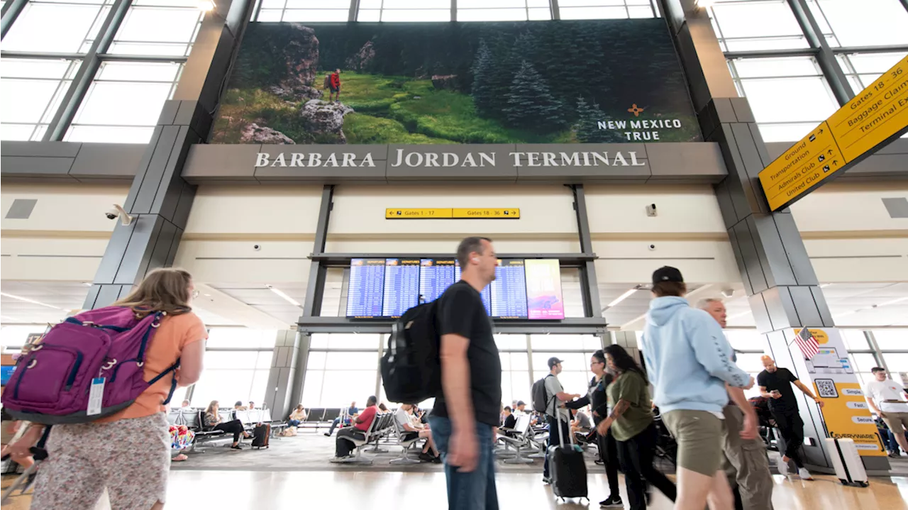 AT&T, T-Mobile services down at Austin airport