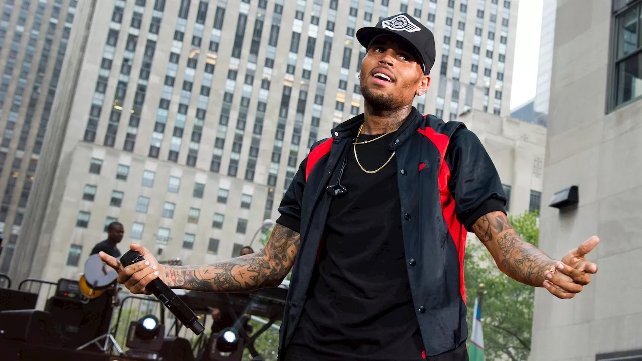 Chris Brown ‘The 11:11 Tour’: Where to buy last-minute tickets to see him in Philadelphia