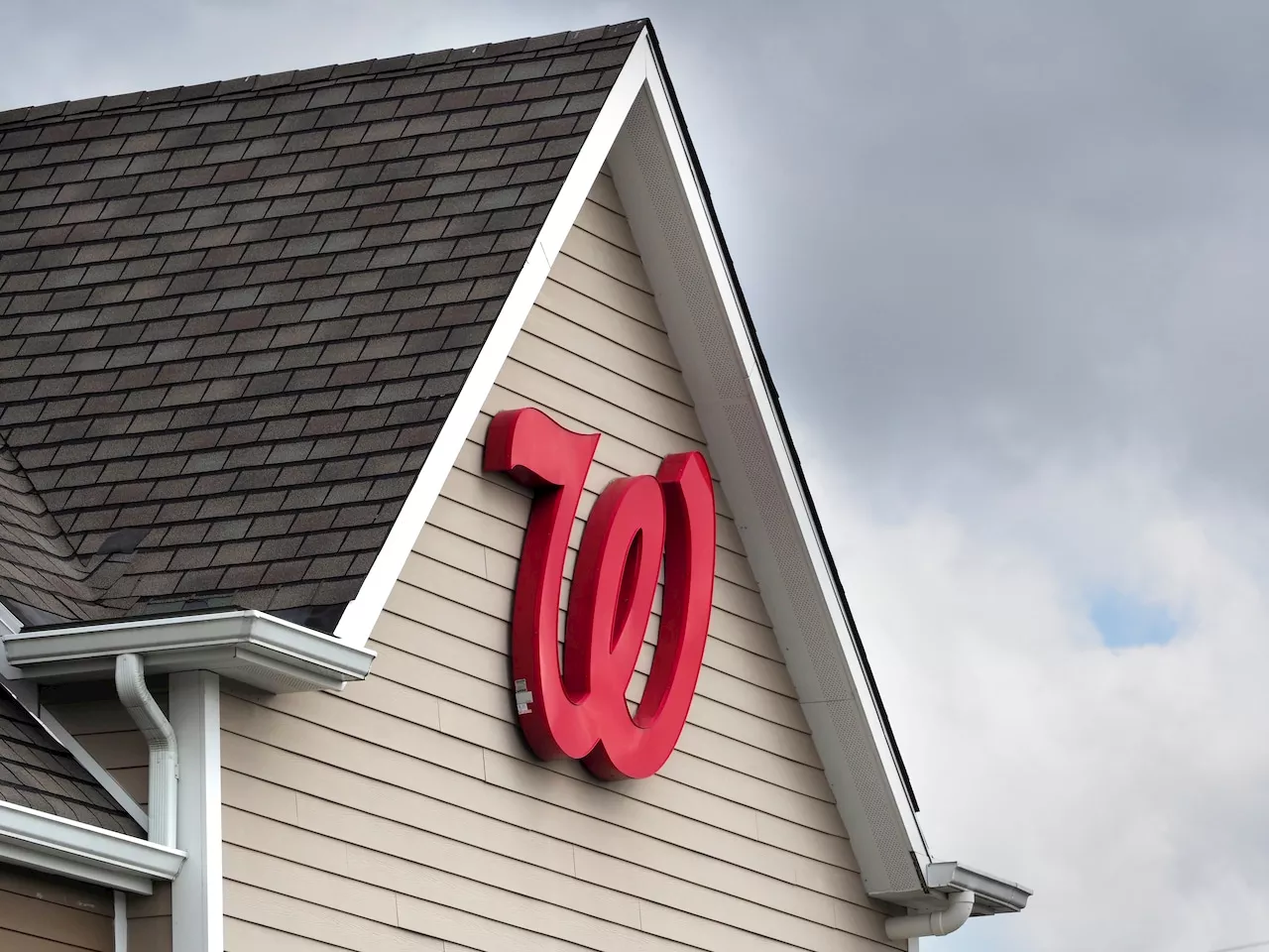 Walgreens plans to close more stores after missing earnings goals