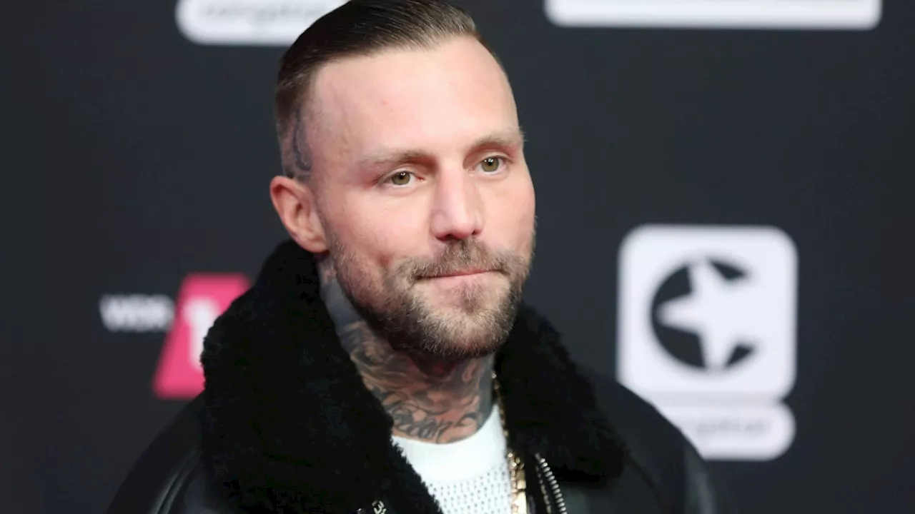 'Erfolg ist kein Glück': Rapper Kontra K besucht DFB-Team