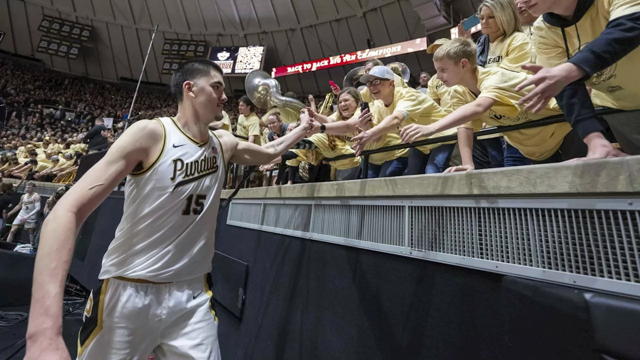 Purdue's Zach Edey, Iowa' Caitlin Clark Named Big Ten Athletes of the Year