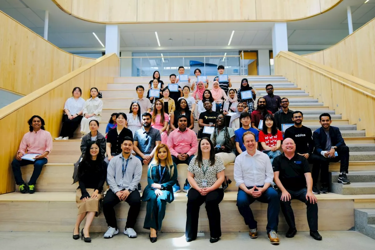 Laurentian MBA students celebrate successful cleanup blitz