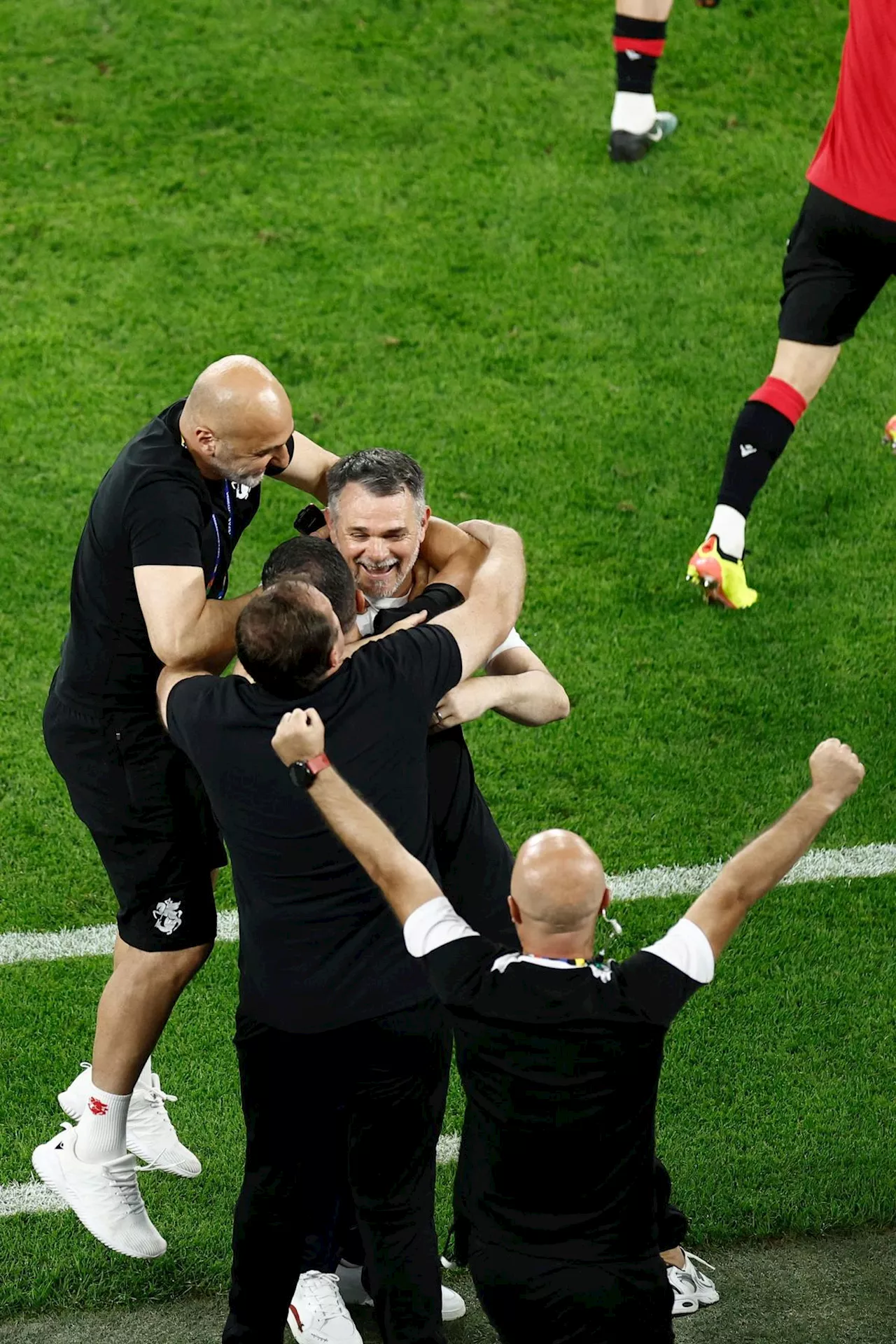 Euro 2024. Le carnet de route du 27 juin : Sagnol à la une, Deschamps et les individualités belges, Koundé marathon man des Bleus