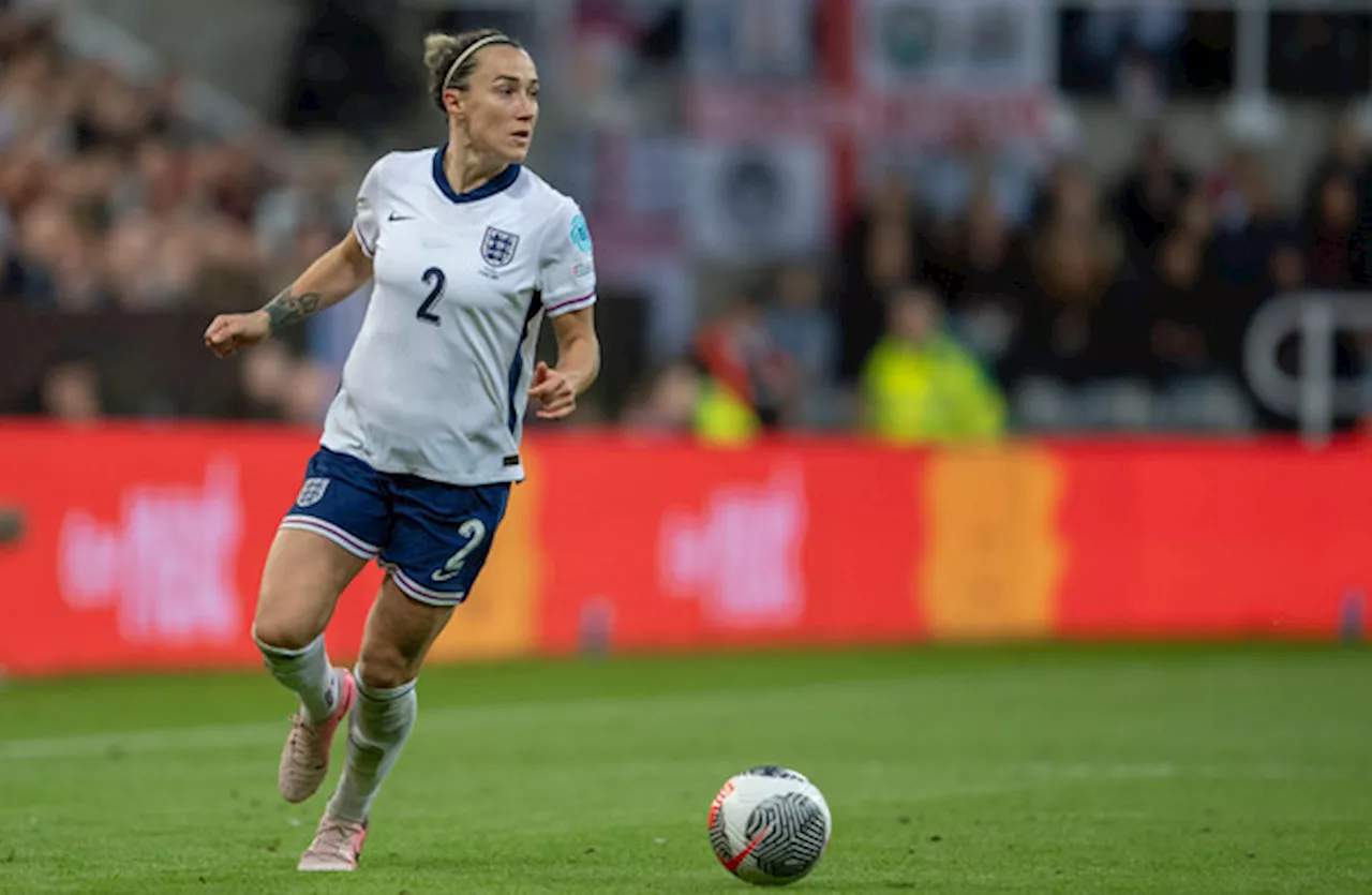 England star Bronze to leave Barcelona