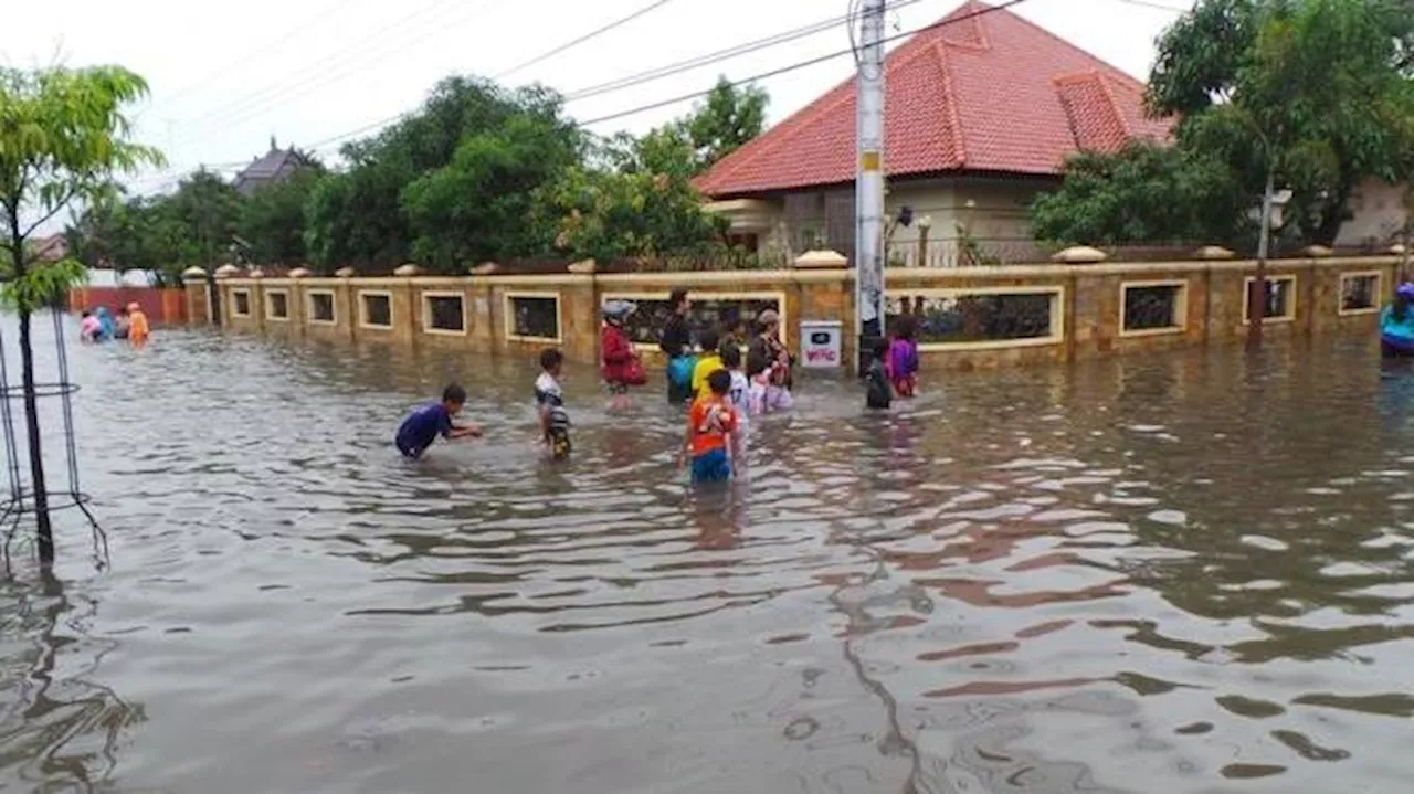 2 Kecamatan di Gorontalo Dilanda Banjir, 350 Jiwa Mengungsi di Ruang Kelas Sekolah Dasar