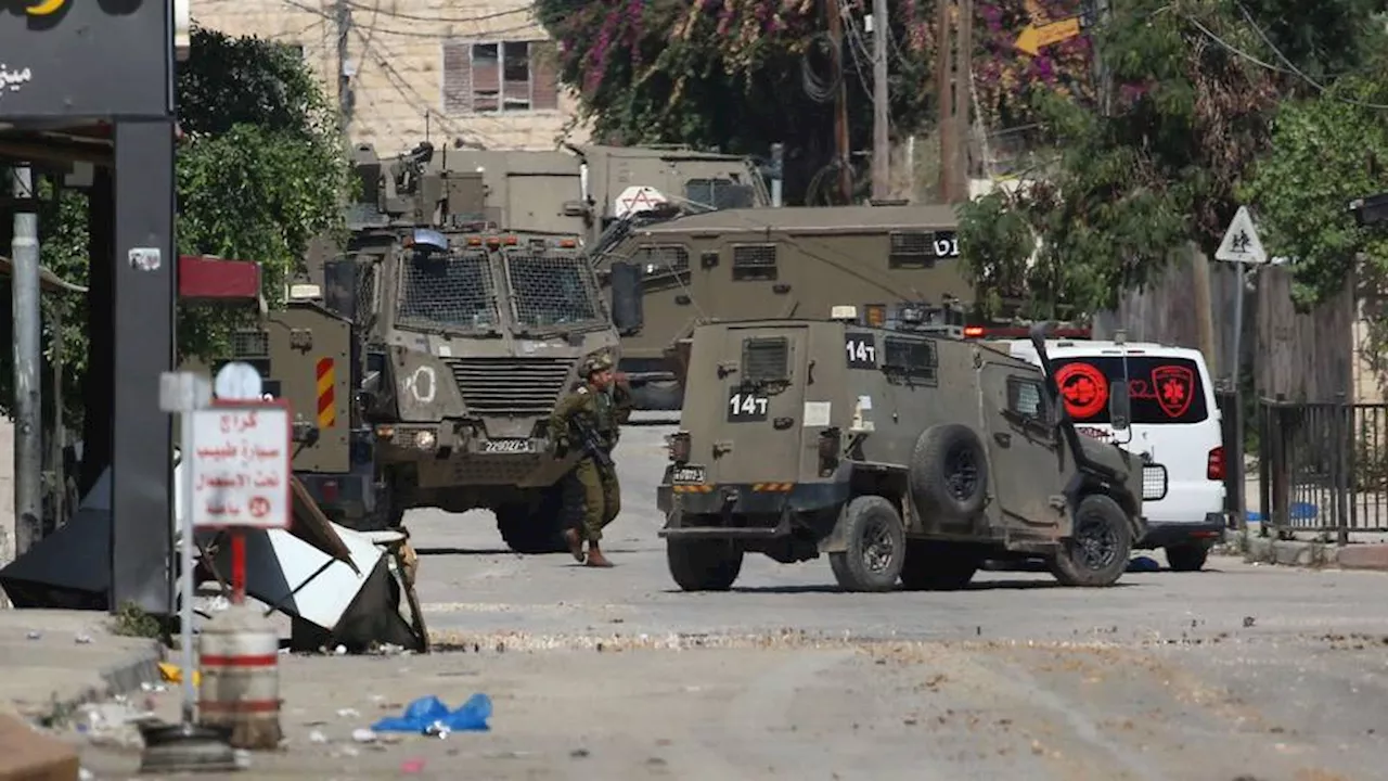 Live blog: Israeli forces raid Jenin refugee camp in occupied West Bank