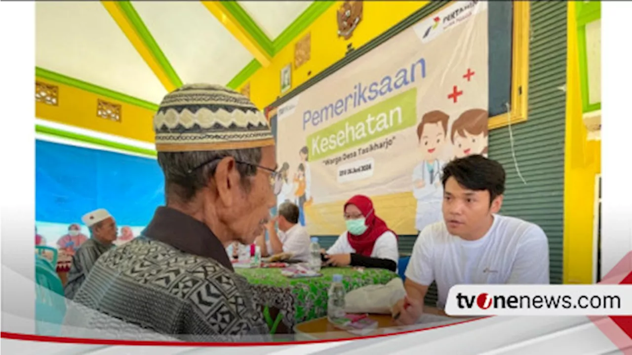 Tim Medis Pertamina Patra Niaga Beri Pemeriksaan Kesehatan Masyarakat Terdampak di Tuban