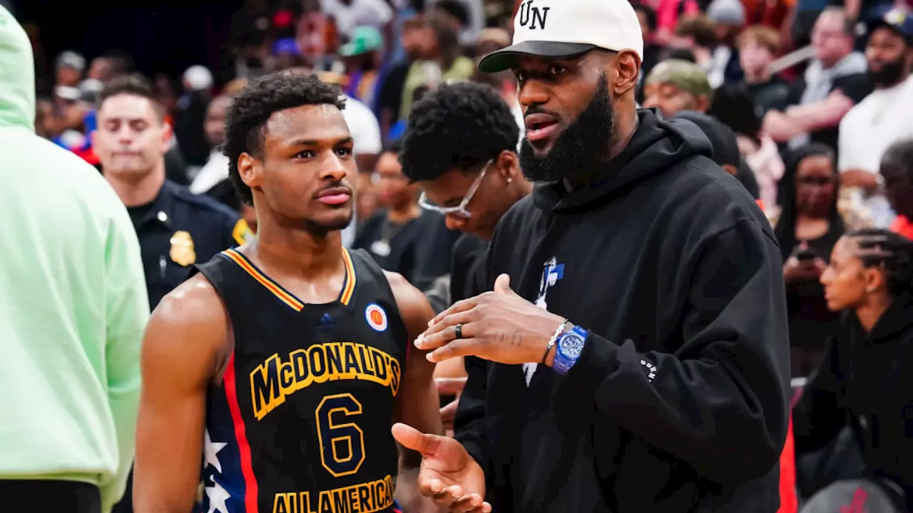 LeBron James y su hijo Bronny jugarán juntos en Los Angeles Lakers