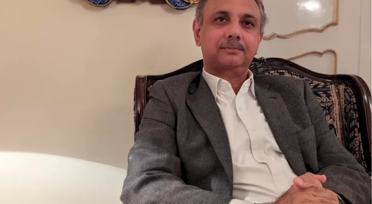 PTI lawmakers back Omar Ayub, denounce forward block rumors