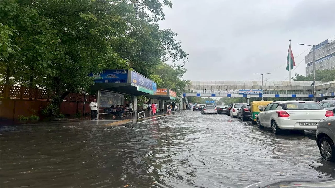 Delhi Metro: बारिश के कारण द्वारका सेक्टर-25 मेट्रो स्टेशन के गेट बंद, एयरपोर्ट के लिए शटल सर्विस पर भी रोक, DMRC ने दी जानकारी