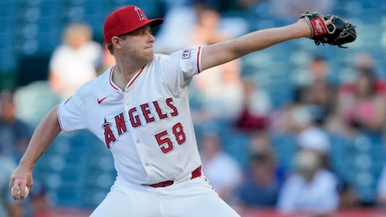 Former Auburn pitcher historically good in his first MLB start