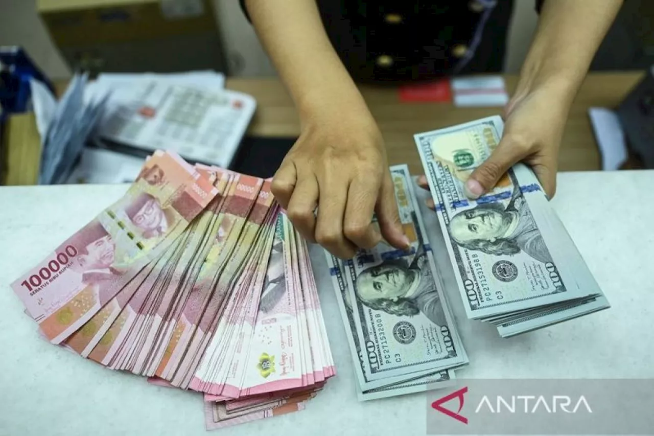 Rupiah meningkat di tengah potensi The Fed tahan suku bunga