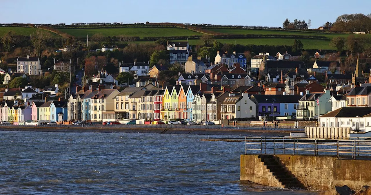 NI weekend weather outlook shows sunny spells and winds easing