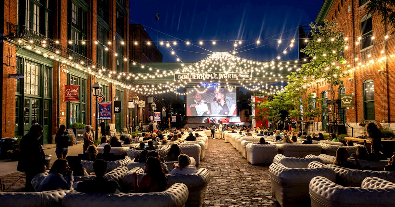 Here's what it's like at the outdoor movie festival in Toronto's Distillery District