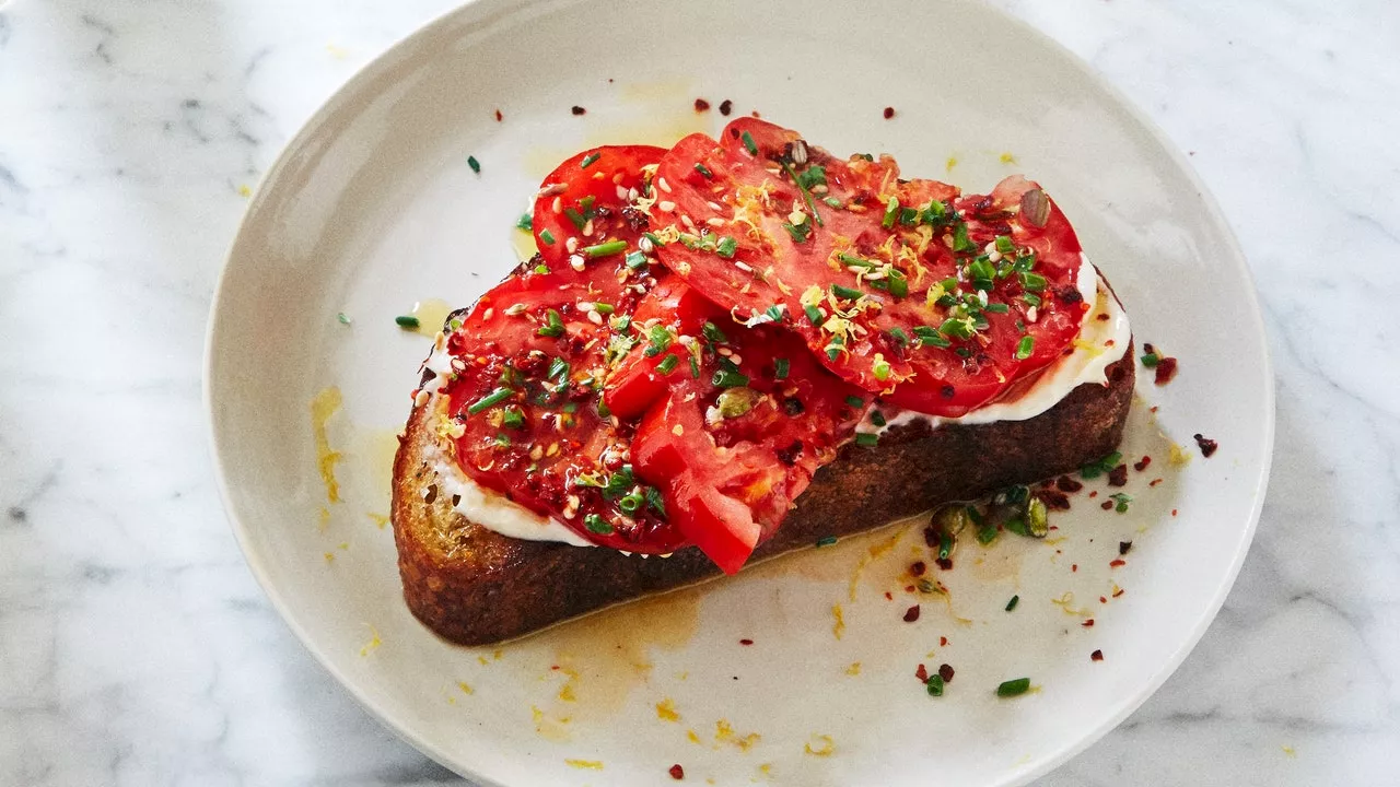 Tomato Toasts