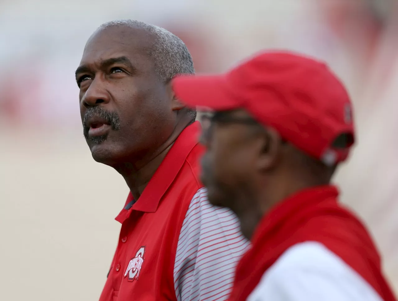 Prominent figures praise Gene Smith as decorated Ohio State AD says goodbye to Buckeyes