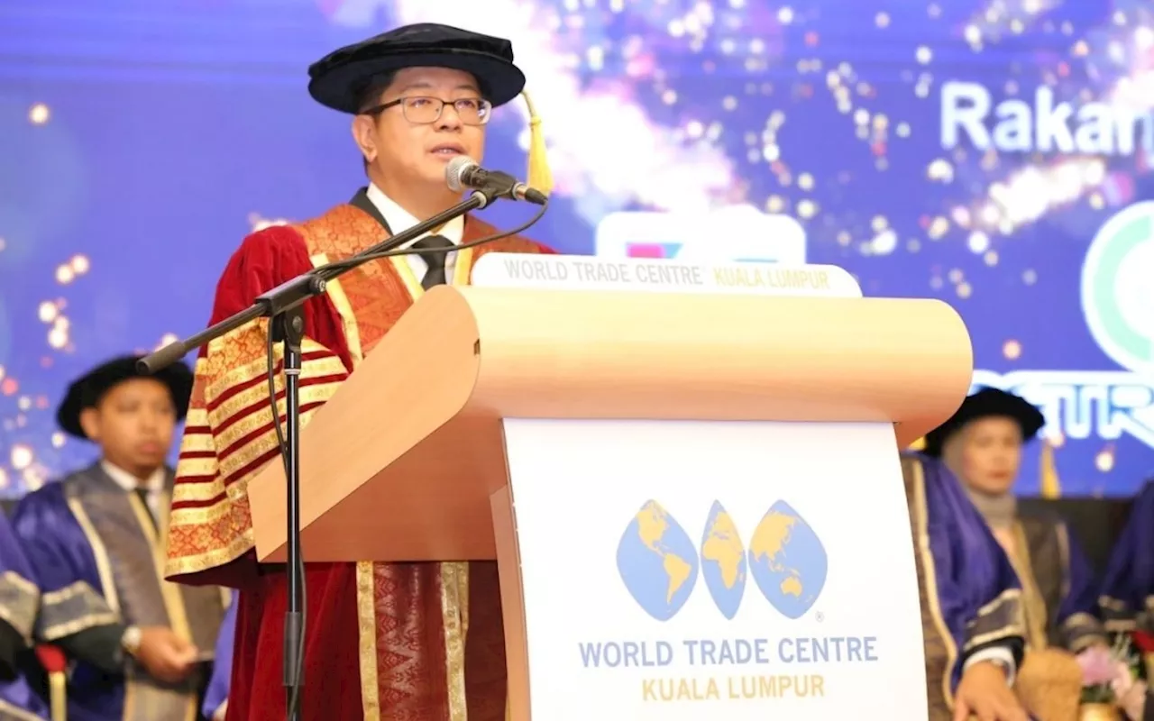 Ewon made first Universiti Keusahawanan Koperasi Malaysia Chancellor