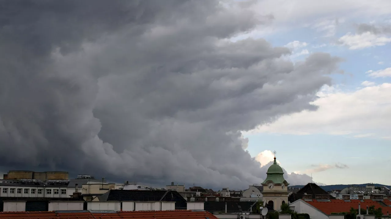 Erhöhte Warnstufe! Schwere Hagel-Gewitter im Anmarsch