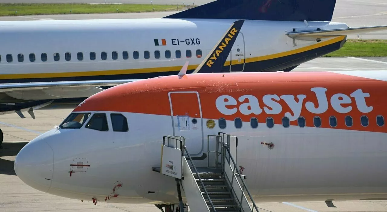 EasyJet, cancellati voli poco prima della partenza: tempeste, traffico aereo e difetti tecnici. Caos per le va