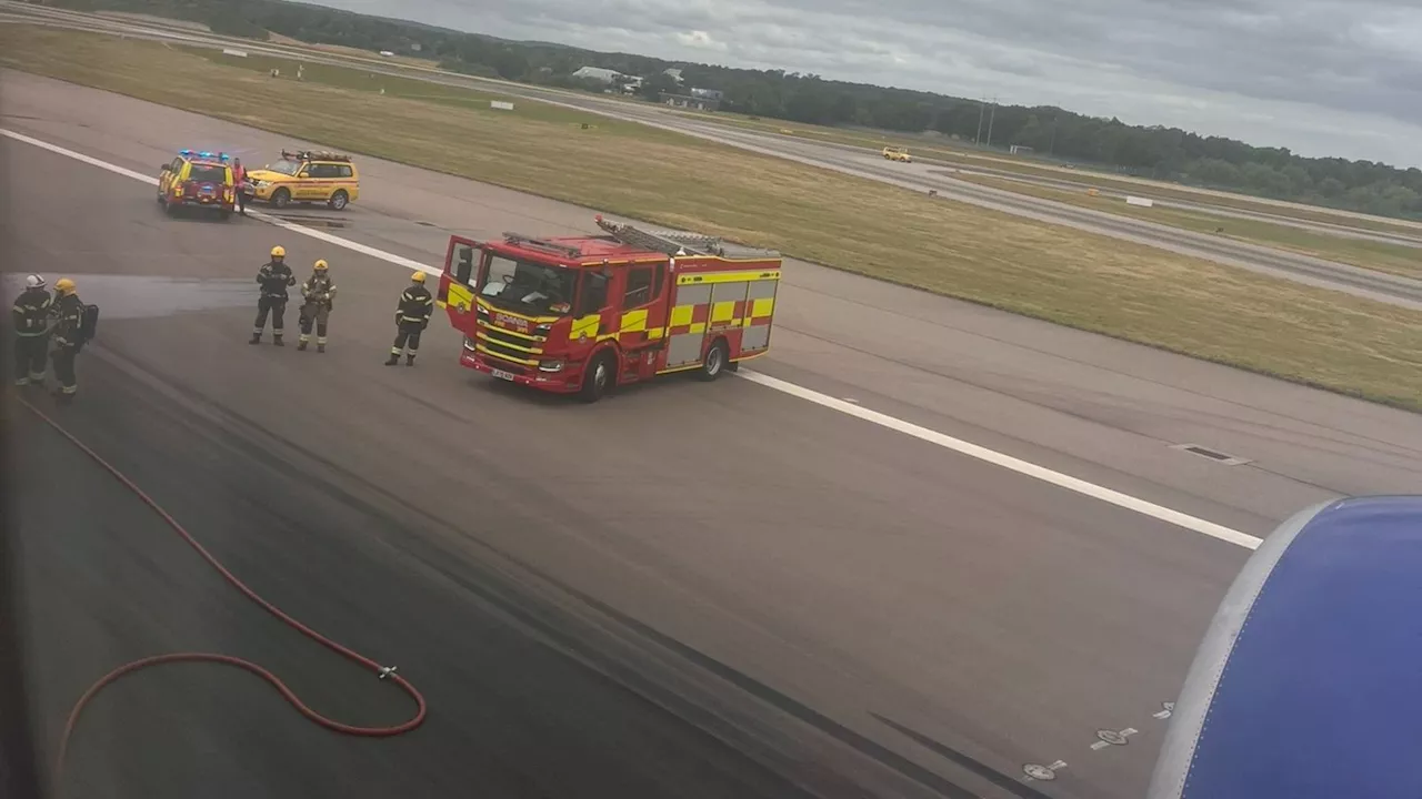 Flights at Gatwick Airport cancelled and diverted after plane aborts takeoff