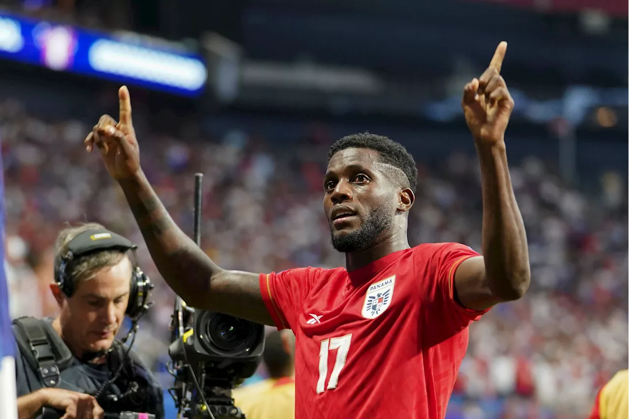 Panama scores late goal, frustrates shorthanded U.S. 2-1 at Copa America after Weah red card