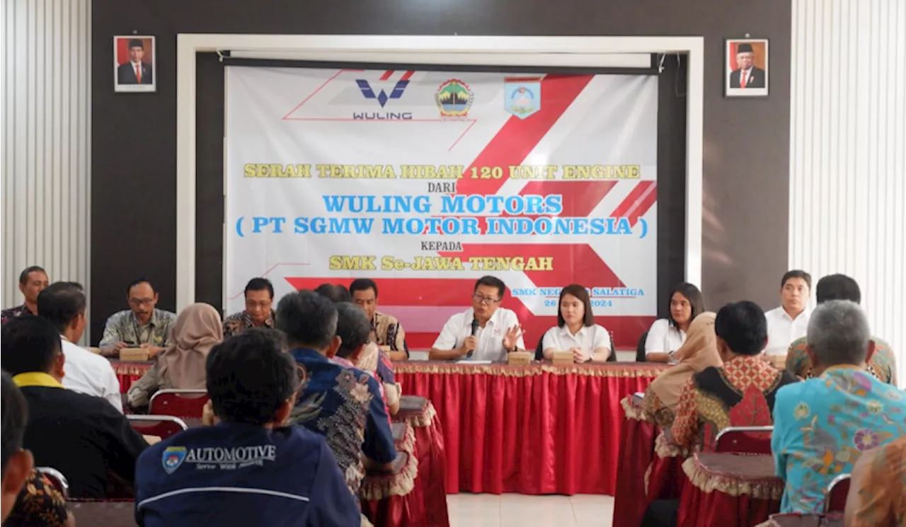 Wuling Donasi Mesin untuk SMK dan Universitas di Jateng dan DIY