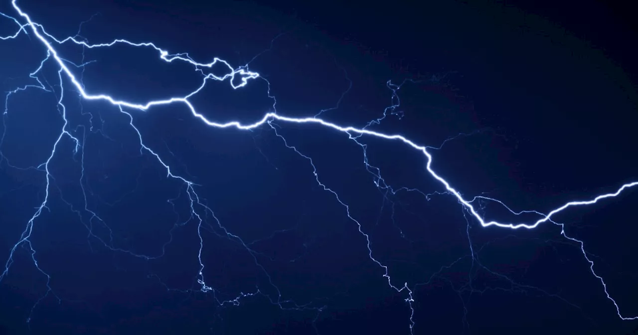 7 youth group members hospitalized after lightning strike in Utah