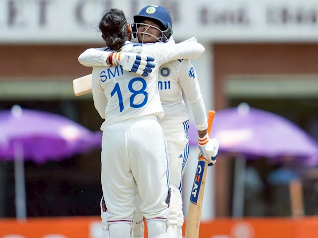 IND W vs SA W: Indian Women Cricket Team ने थोक में बनाए Record, 1 दिन में बना डाले 525 रन