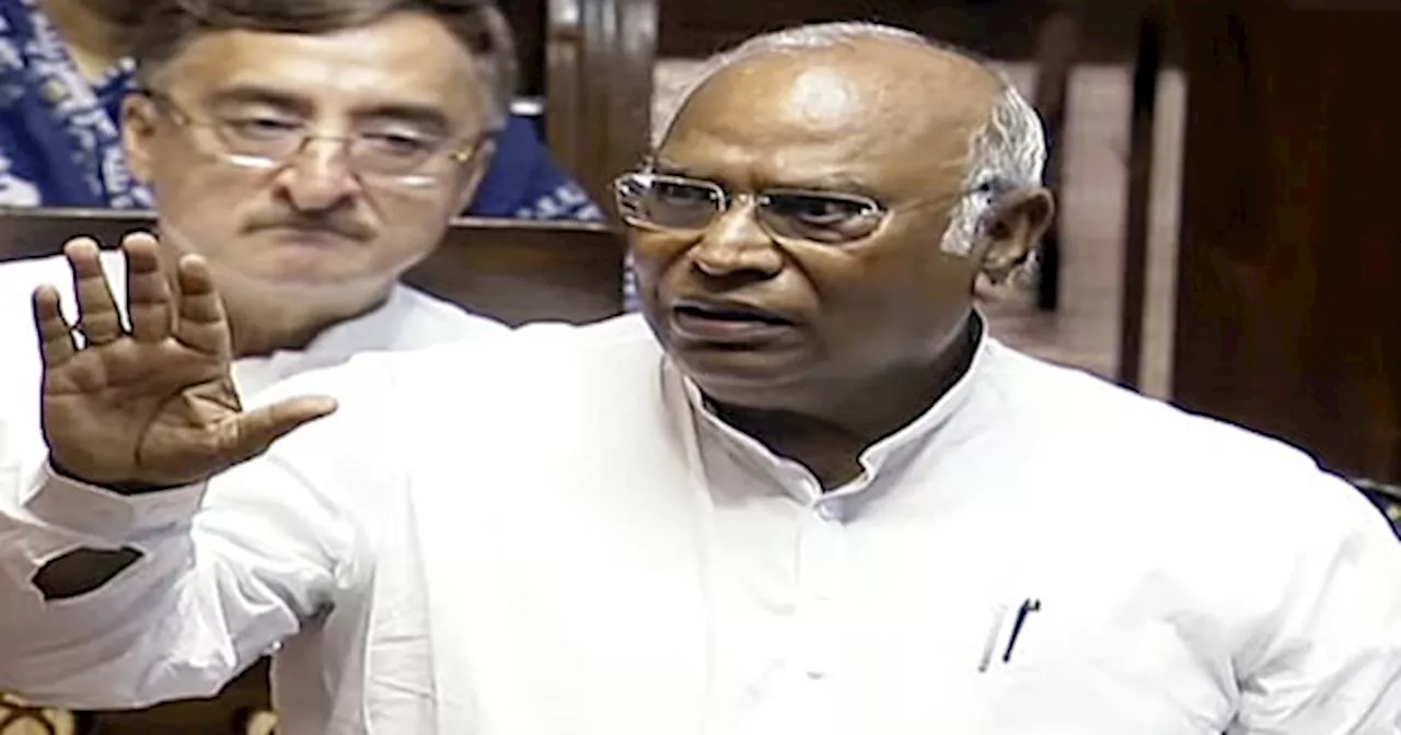 Rajya Sabha में नेता विपक्ष Mallikarjun Kharge वेल में गए, सभापति बोले- दागी हो गया संसदीय इतिहास