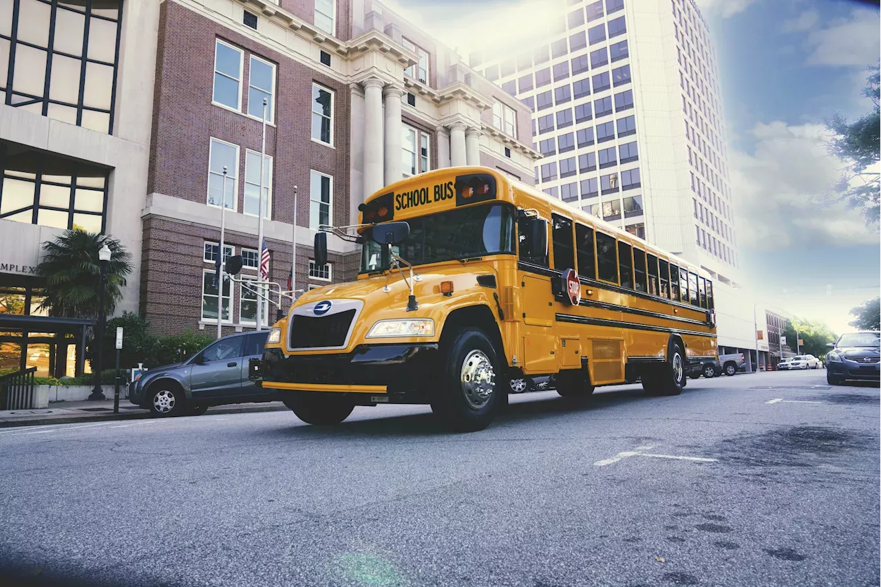 Electric Bus Maker Blue Bird Is Schooling The Ev Skeptics As Stock 