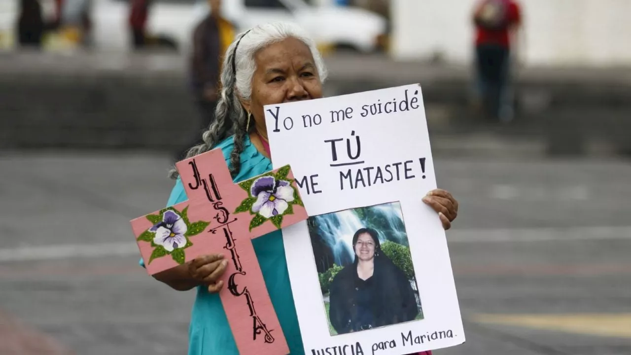 Madre de víctima de feminicidio pide a Claudia Sheinbaum luchar contra la violencia machista