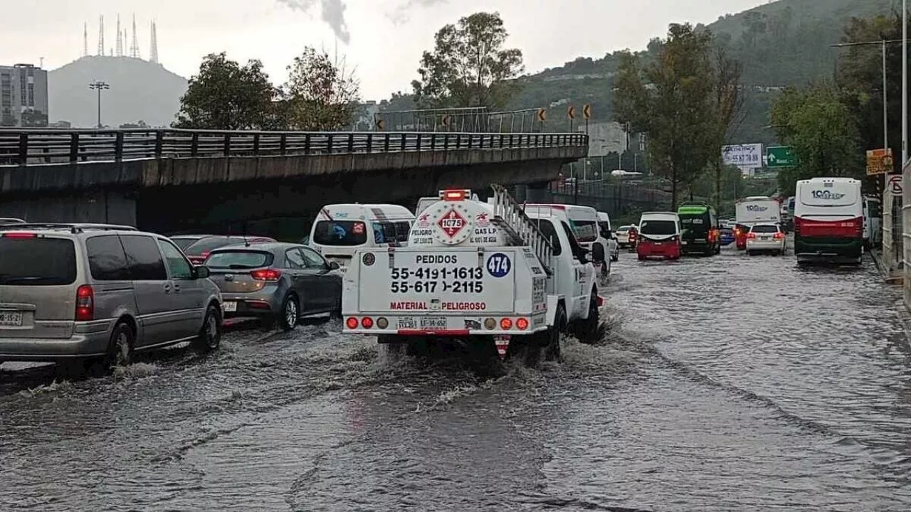 Se registra caos vial y encharcamientos en diferentes zonas de la Ciudad de México por lluvias