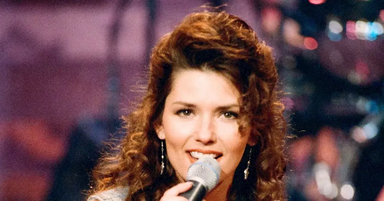 Shania Twain's life in pictures: marriage, career and daring fashion ...