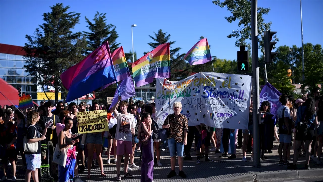 Manifestación del Orgullo Crítico en Madrid: ¿por qué se separan de la convocatoria oficial?