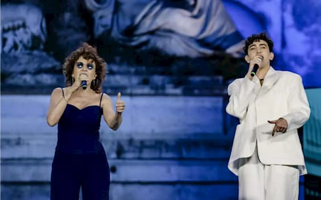 Fiorella Mannoia e Michele Bravi, fuori il video del duetto Domani è primavera