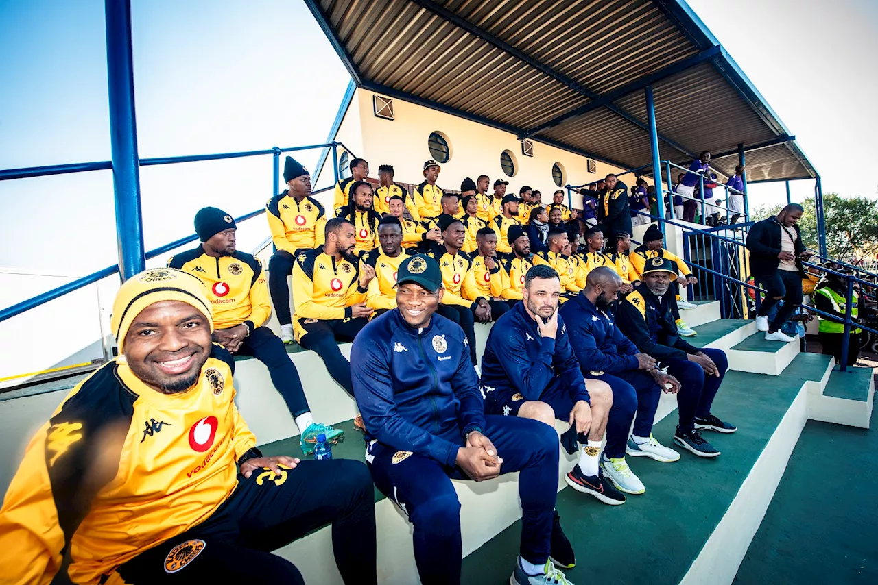 Kaizer Chiefs decide on FIVE player EXITS!