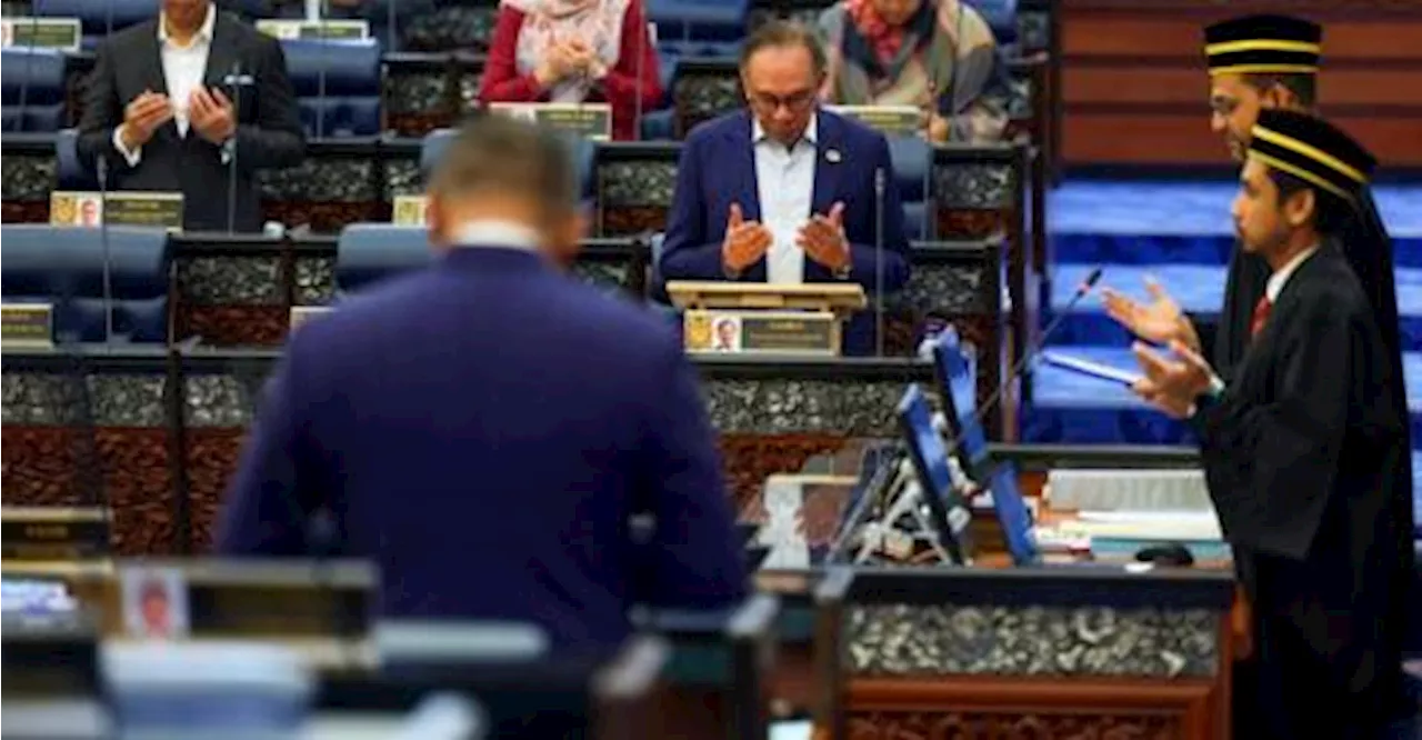 Dewan Rakyat: FIve bills passed in the first week