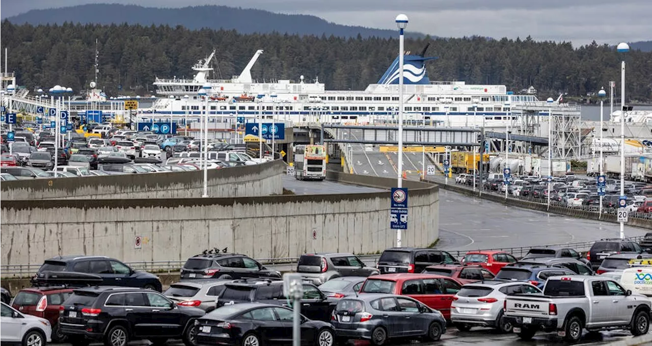 Travelling by ferry this long weekend? Expect it to be busy, B.C. Ferries says