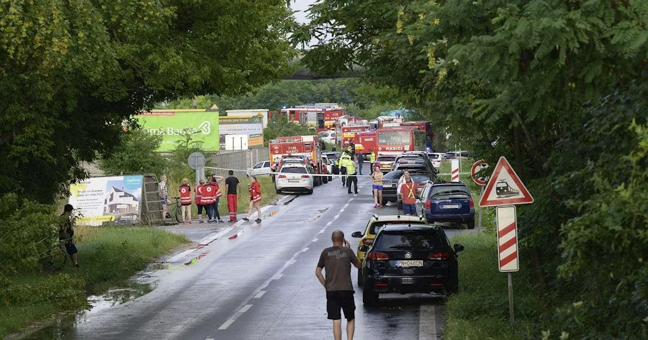 Video| Accidente ferroviario al sur de Eslovaquia deja siete muertos