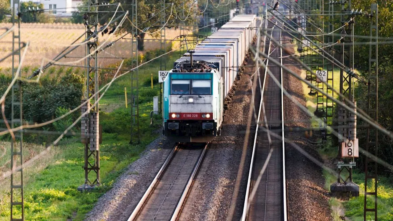 Rheintalbahn-Teilstück im August gesperrt