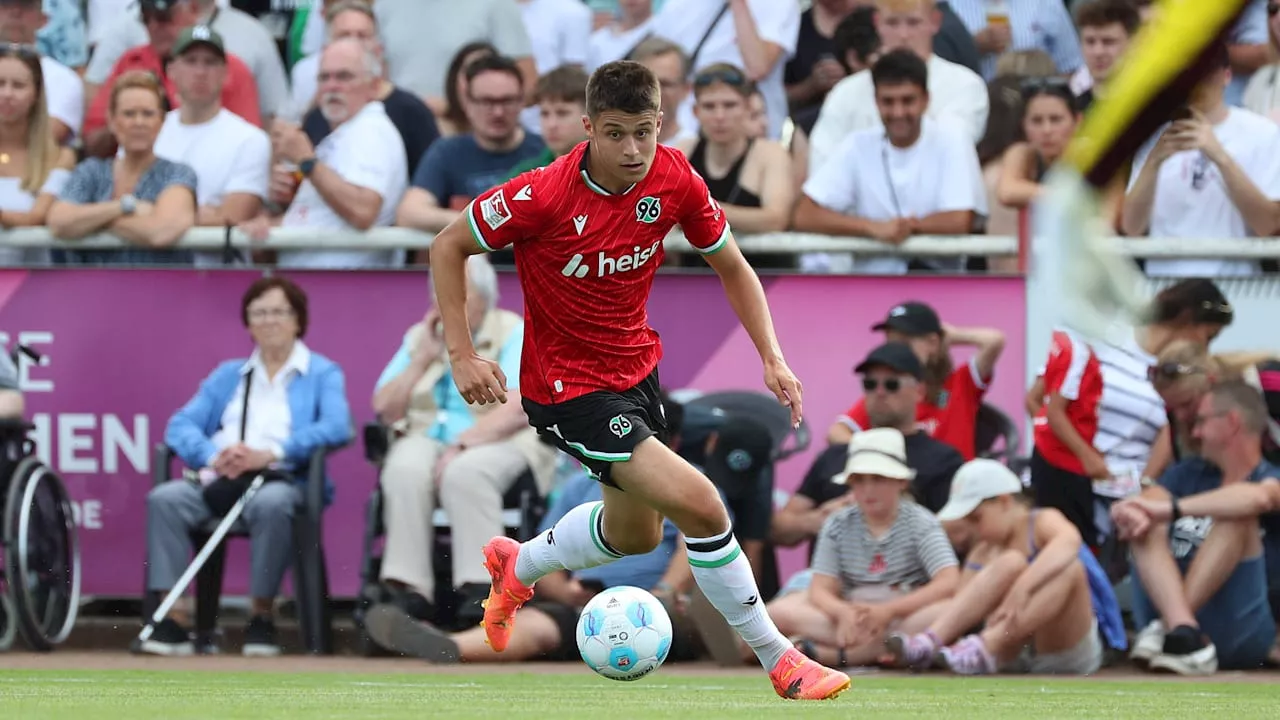 Hannover 96: Nicolo Tresoldi trifft beim Schrumpf-Test