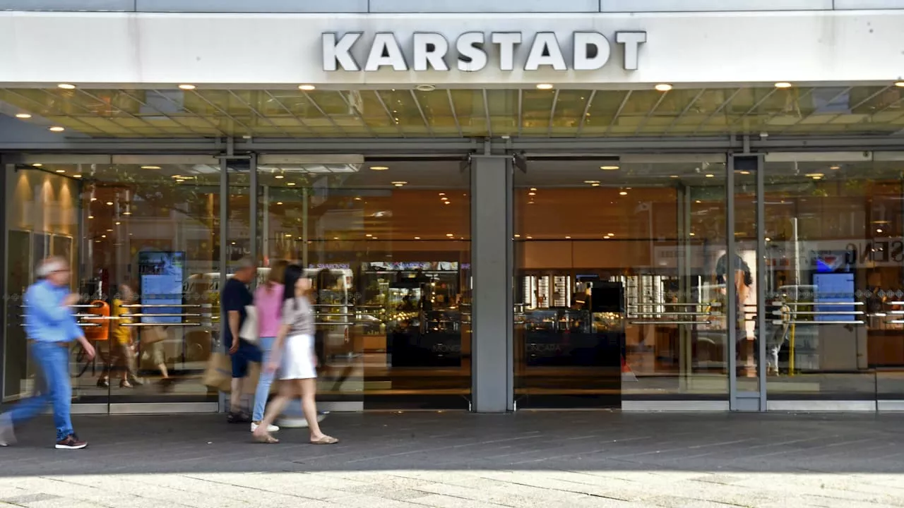 Hitze-Alarm bei Karstadt am Kudamm: Shoppen bei 33 Grad