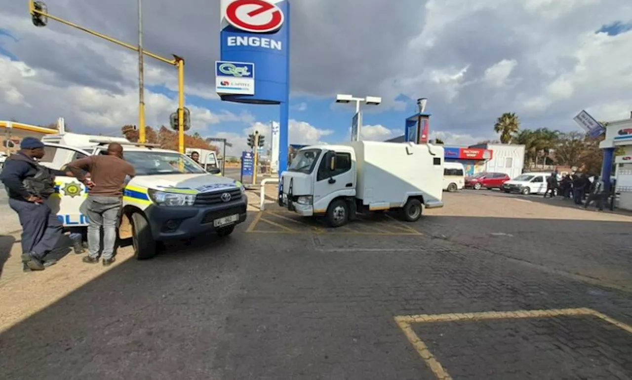 Middelburg tow truck driver gives chase after CIT heist at filling station